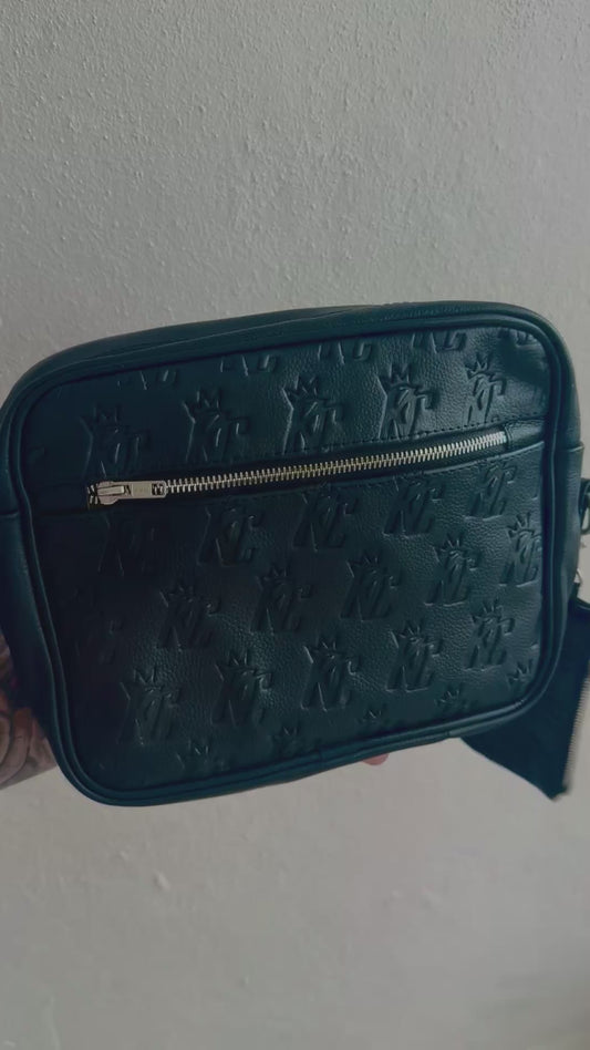 Cartera grande de cuero